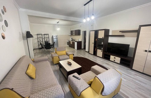 Cluj-Napoca Apartment | Enjoy Apartments - Central Villa Retreat