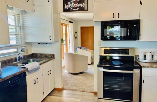 Emmetsburg Condo | Enjoy beautiful sunrises at South Beach!