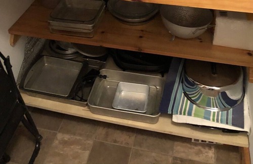 Gilmanton IW House | Enjoy lakefront life. Sleeps 12+. Gorgeous sunsets year-round on Crystal Lake