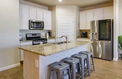 Tucson House | Enjoy Painted Sunsets in beautiful Marana Arizona!