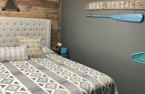 Newaygo Resort | Enjoy the beautiful views of the Muskegon River near The Hardy Dam/Dragon Trail