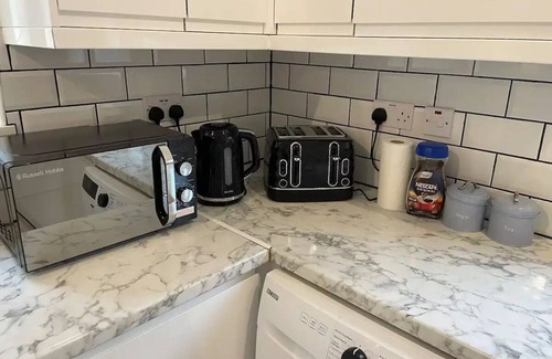 North End House | Enjoy the comfort of this house