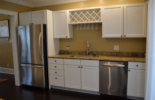 New Buffalo House | Enjoy the fall colors in Harbor Country. Great location in the heart New Buffalo