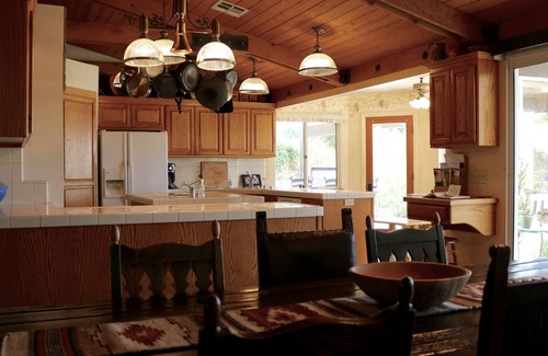 Temecula House | Enjoy the RANCHO Villa Heart of Temecula Wine Country Golf Casinos Views RVC-023