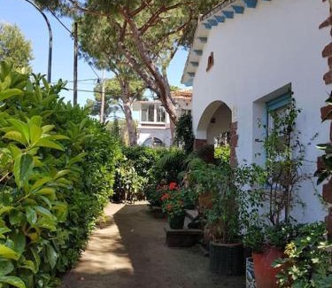 Castelldefels House | Enjoy your holidays 300m to the Mediterranean sea at Villa DIVALI