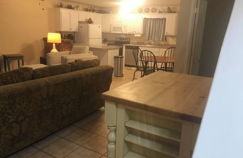 Oxford Condo | Enjoyable 2-bedroom condo with AC in charming Oxford 1 mile from the stadium.