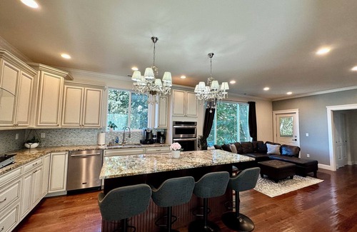 Federal Way House | Enjoyment of Seattle Great places around Location!