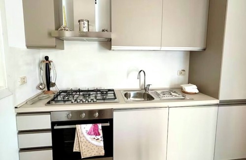 Scerni House | Ennio House. Enjoy relaxing in this charming one-bedroom apartment in Scerni.