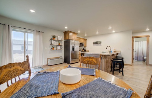 Ennis House | Ennis Townhouse Retreat