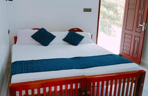 Kuzhuppilly House | ENOCEAN HOMESTAY