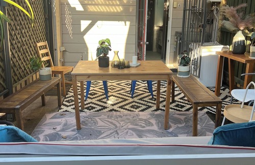 Surry Hills House | Entertainer. 2BR Darlinghurst Outdoor Sun Park x2 cars.