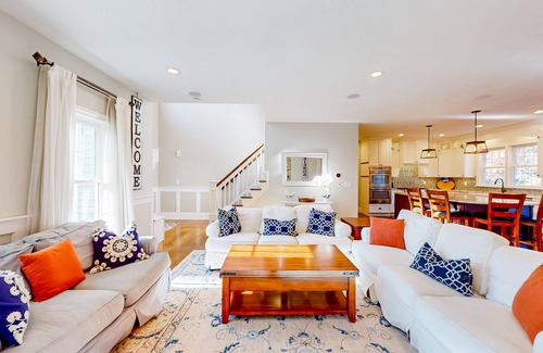 Yarmouth Port House | Entertainer's dream with plunge pool, outdoor kitchen & TV, game room