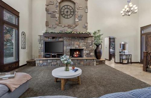 Meridian House | Entertainment Castle - Large Group & Company Func