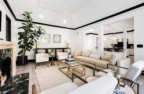 Melrose House | Entertainment Delight in LA