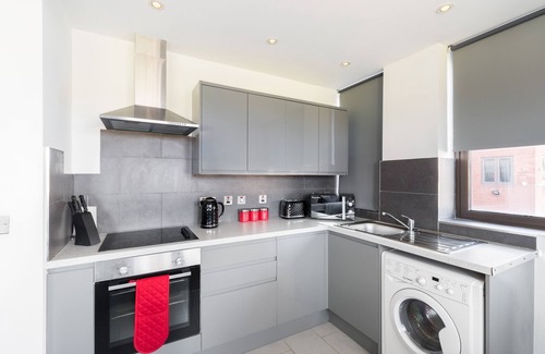 Perry Barr Apartment | ENTIRE 1 BEDROOM APARTMENT IN PERRY BARR FREE PARKING (commonwealth games 2022)