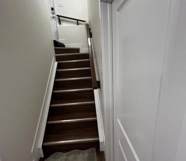 Northeast Edmonton Apartment | Entire 1 bedroom basement suite with Kitchenette and Laundry