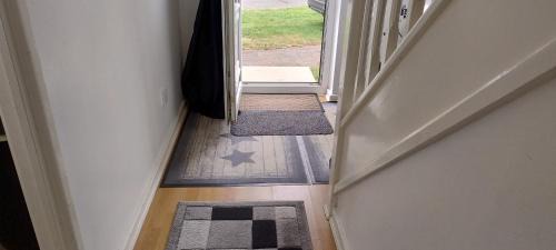 Holbrooks House | Entire 2 bedroom home with parking in Coventry, UK
