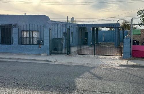 El Paso Apartment | Entire 3 bedroom House Near Lee Trevino
