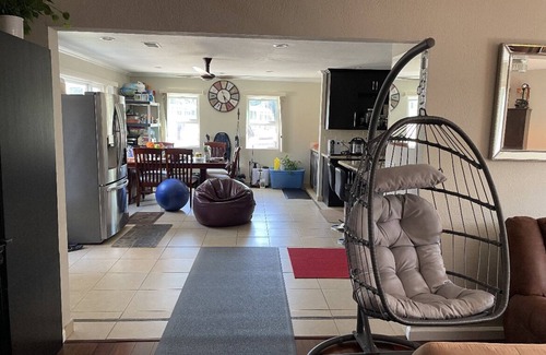 South San Jose House | Entire 3bedroom 1 bath house for rent in San Jose.