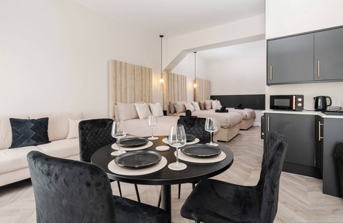 RopeWalks Apartment | Entire ApartHotel | Bold St | 8 Apartments