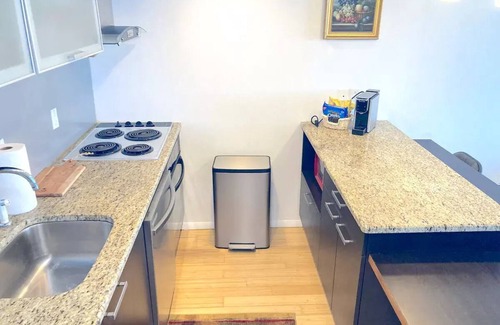 Clearwater Condo | Entire apartment 10 min from Clearwater Beachn