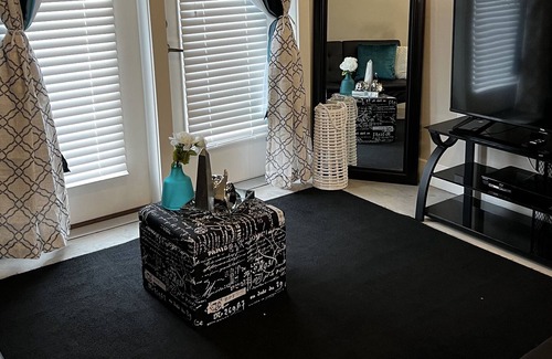 Ladson Apartment | entire apartment centrally located 2bed 2 bath