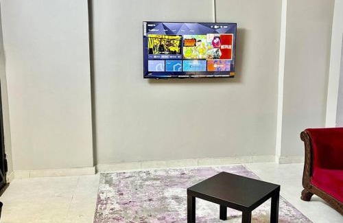 Al Bawadi Apartment | Entire apartment self check in # 2