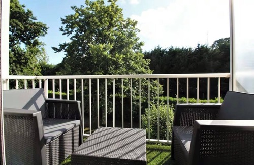 Arradon Apartment | Entire apartment within walking distance of the village and the beach