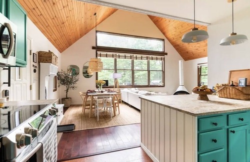 Ellenville Cabin | Entire Cabin - Modern A-Frame w/Hot Tub