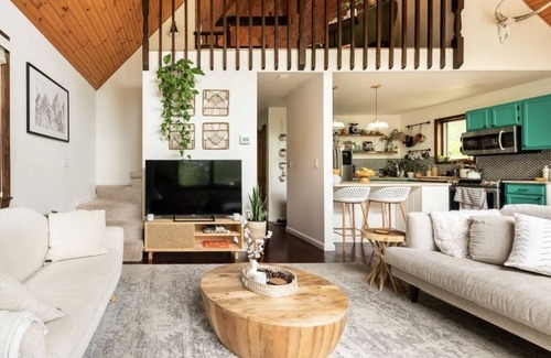 Ellenville Cabin | Entire Cabin - Modern A-Frame w/Hot Tub