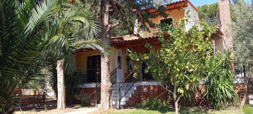 Nea Styra House | Entire cottage near the beach in Nimporio, Euboea