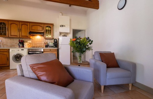 Nerac House | Entire estate- 3 charming houses -20pers. Private forest&pool -30 min from Agen