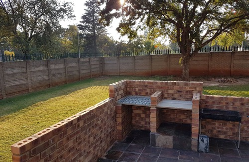 Kempton Park House | Entire Furnished Home next to OR Tambo