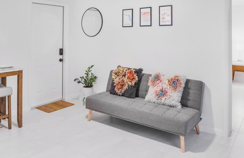 Oakland Park Apartment | Entire Guest Suite at Casa Paraiso