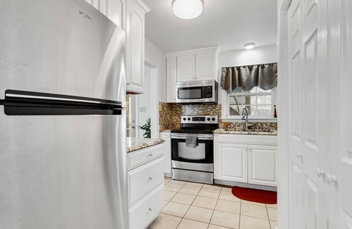 Midlothian House | Entire Home - Close to everything.