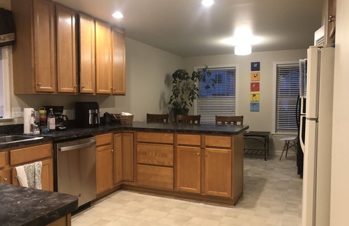 Fredericksburg House | Entire house near Downtown Fredericksburg, refurbished and fully equipped.