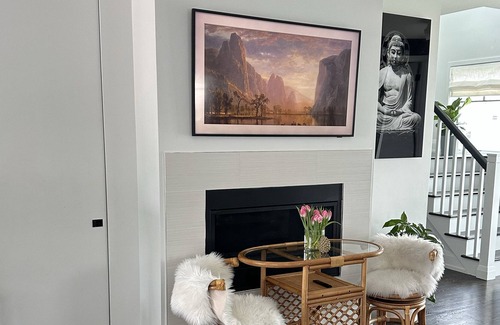 Fairfield House | Entire House, walk to Beach & Town---Fairfield. 5bedrooms. 4.5 bathroom