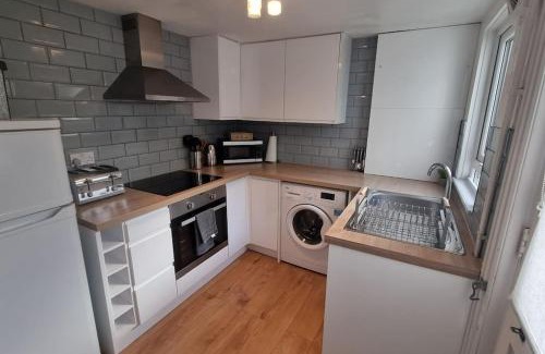 Willesborough House | Entire House With Garden & Parking Nr Ashford Int