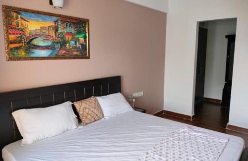 Greater Noida Apartment | Entire Luxurious 3 bedrooms (Apt A-1105) in Greater Noida