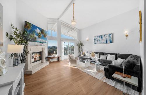 Rancho San Diego House | Entire Private 4BR 2Bth, Pool, View, 4 Parking, King Bed, Big Yard