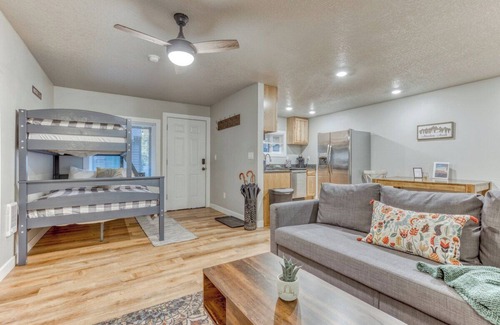 Mount Hood Village Condo | Entire Renovated Motel with Rustic Charm