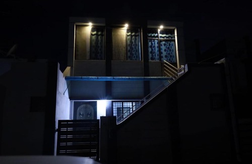Bhuj House | Entire service tenament