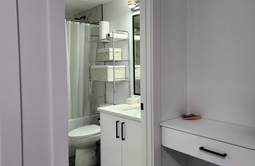 Northeast Edmonton House | Entire Suite in Edmonton, Canada