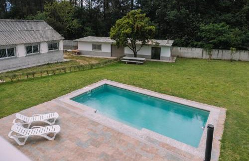 Salceda de Caselas House | Entorno rural con piscina by CABANA Rentals