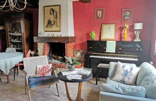 Vains House | Entre Mont St Michel et Merveille