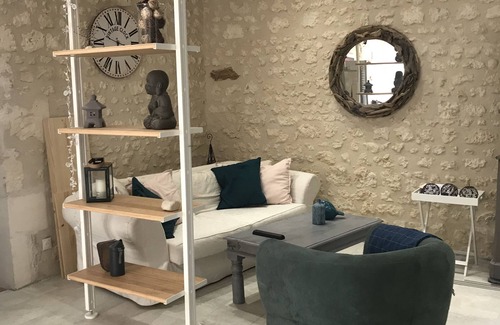 Saint-Sorlin-de-Conac House | Entre Royan et Bordeaux T2 Cosy Avec Terrasse