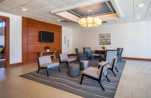 Mansfield Hotel | enVision Hotel & Conference Center Mansfield-Foxboro
