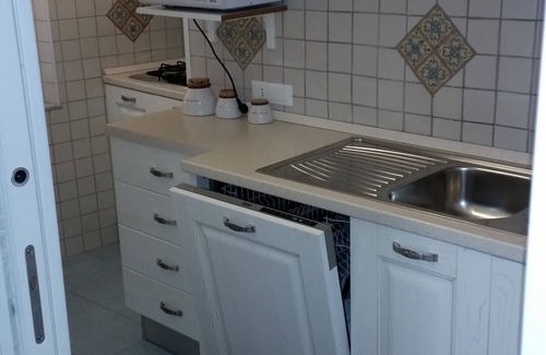 Ischia Porto Apartment | Enzo e Maria house with elevator