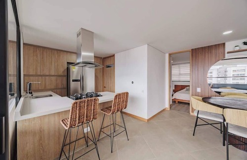 Buenos Aires Apartment | EP| Modern 2 BR W/Workspace, Views, Pool, Gym