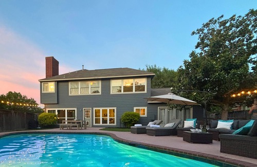 West Oak Hill House | Epic Austin House - Large rooms, Game Room, Gym & more…